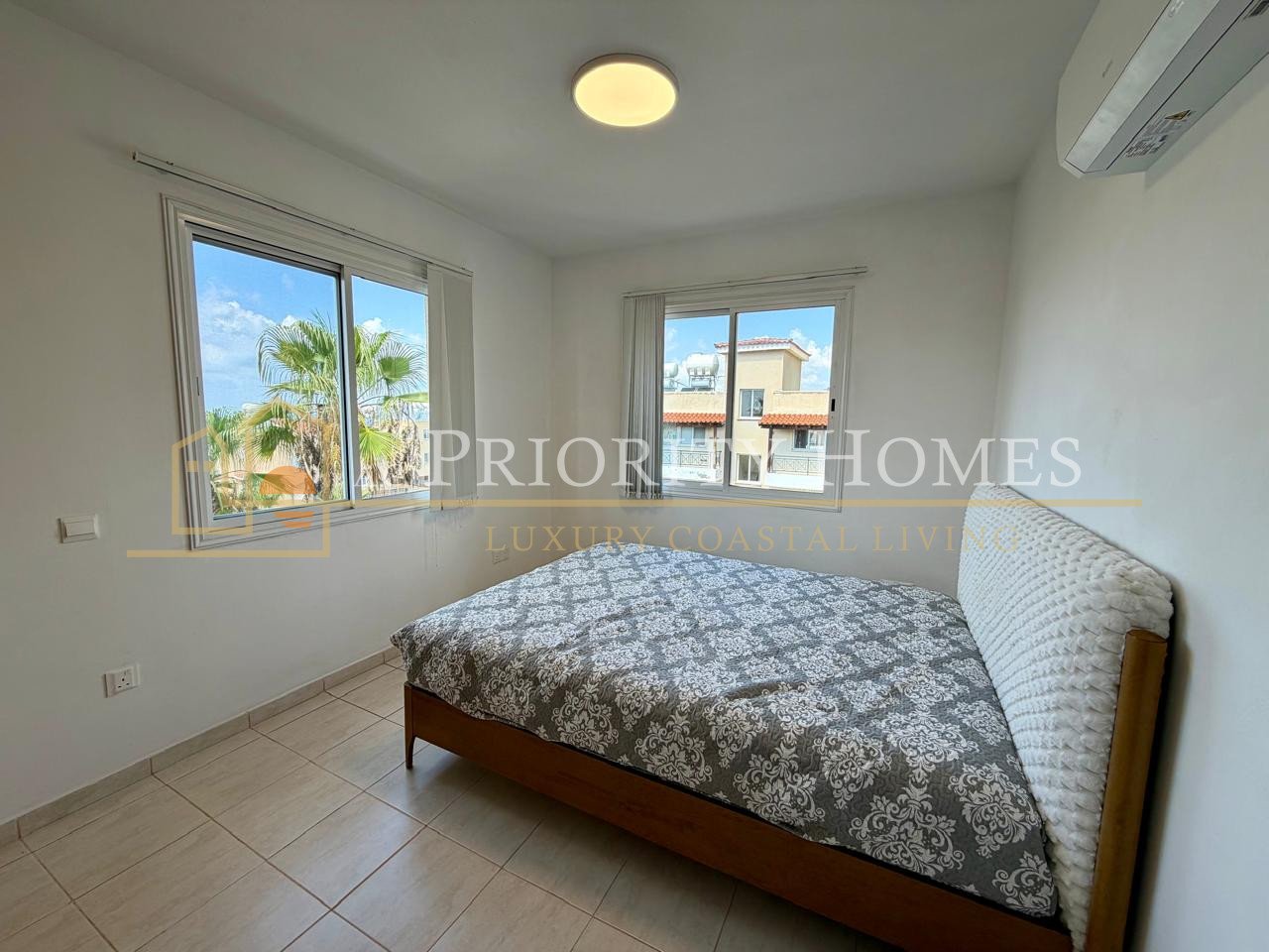 Fully Renovated Two Bedroom Apartment with Sea Views in Chloraka