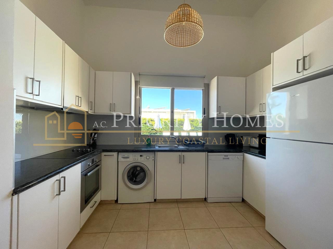  Three-Bedroom Bungalow for Rent in Sea Caves