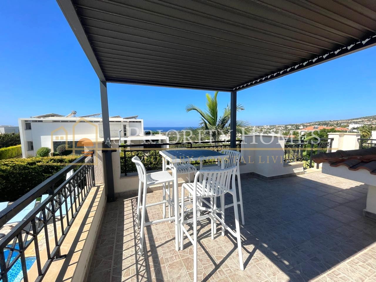  Three-Bedroom Bungalow for Rent in Sea Caves