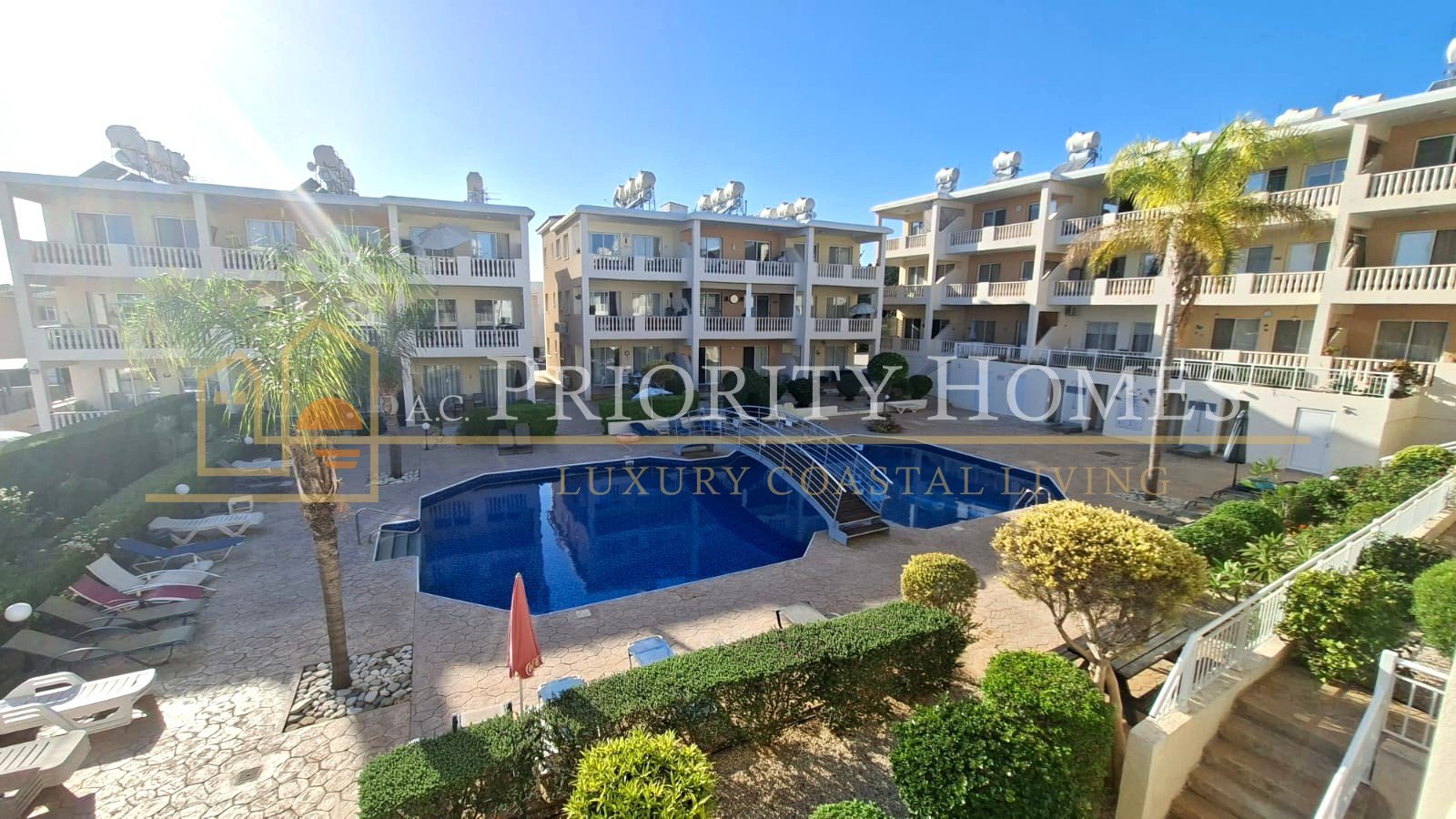 Two-Bedroom Furnished Apartment for Rent in Universal