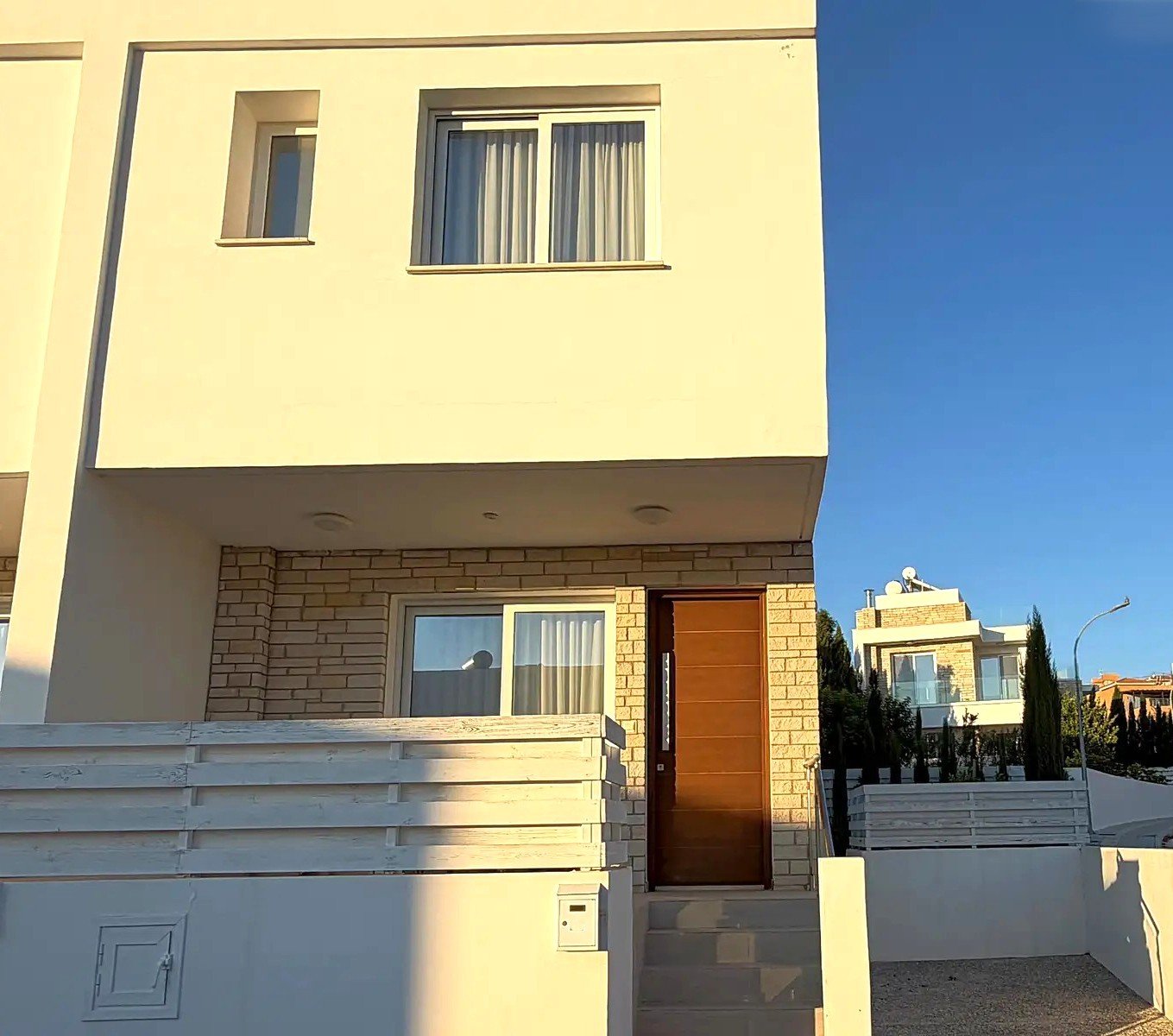 For Rent Brand New Three-Bedroom Townhouse in Pegeia