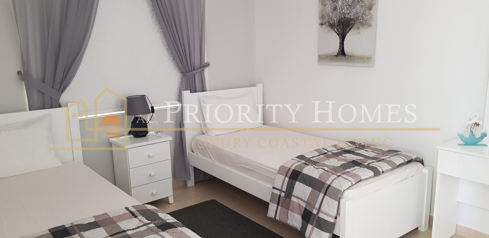 Three-Bedroom Apartment in Paphos – Tomb of the Kings