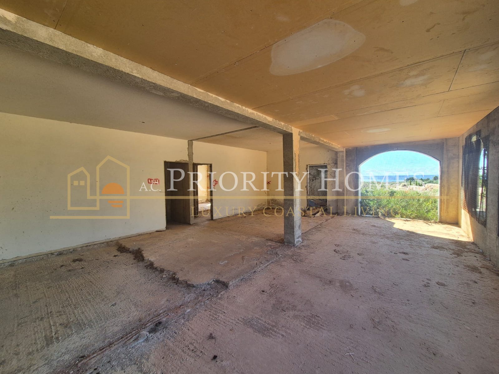 Incomplete Four or Five-Bedroom House in Pegeia – Sea Caves