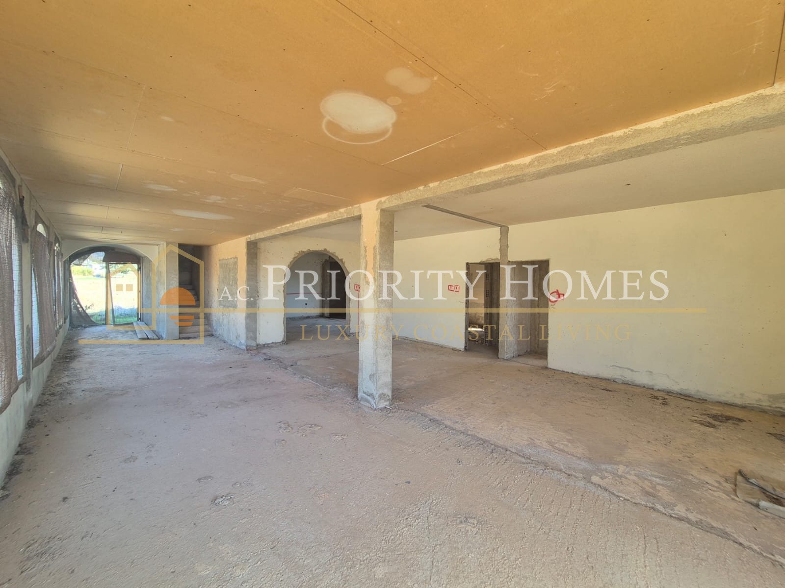 Incomplete Four or Five-Bedroom House in Pegeia – Sea Caves