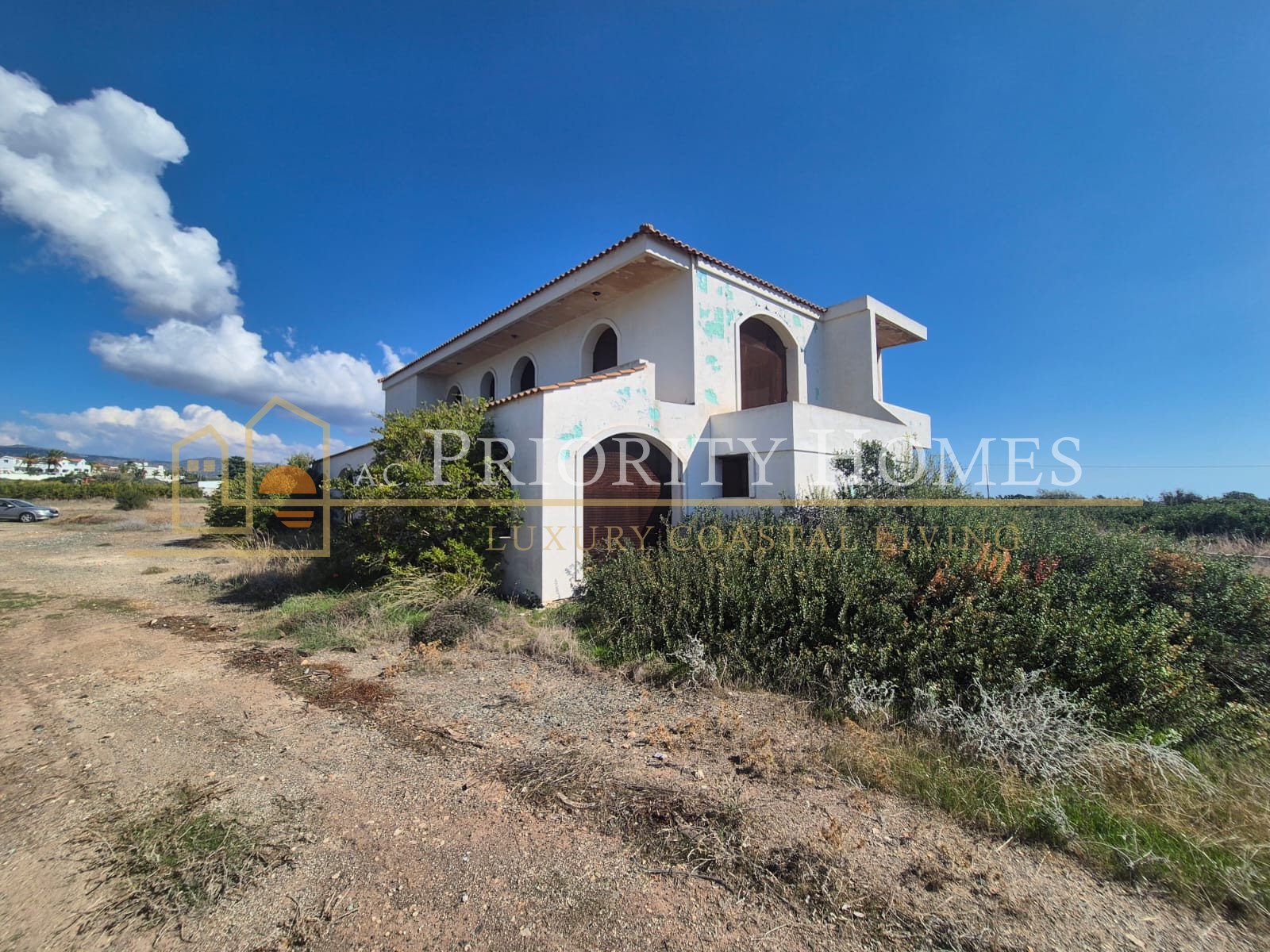 Incomplete Four or Five-Bedroom House in Pegeia – Sea Caves