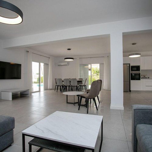 WhatsApp Image 2026-03-02 at 8.59.42 AM (2)